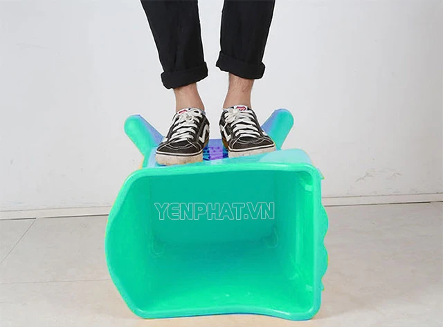Xe dọn vệ sinh AF08088 chắc chắn
