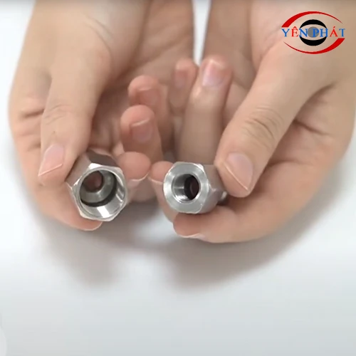Đầu đuôi chuột dây rửa xe cao áp 4