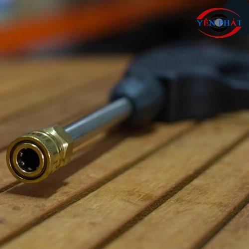 Súng xịt rửa xe ô tô áp lực cao 2