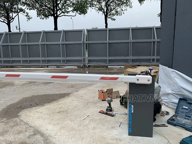 Barie chắn đường MAG