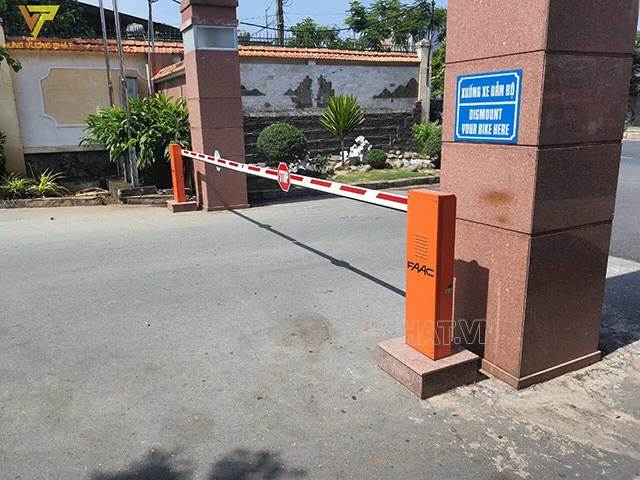 Barie chắn đường FAAC