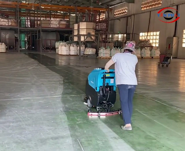 Cho thuê máy chà sàn liên hợp đẩy tay
