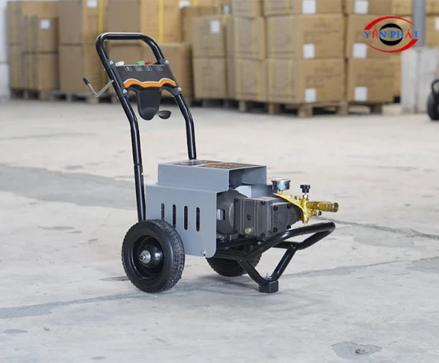 Chọn mua máy rửa xe