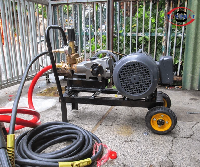 Máy rửa xe không lên nước: 12 Nguyên nhân & Cách sửa