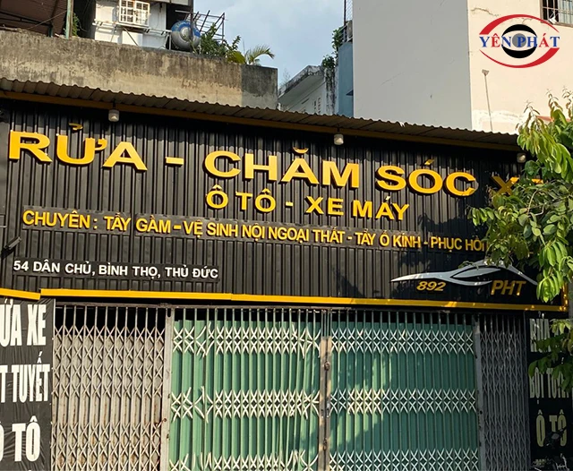 Bảng hiệu rửa xe máy hiện đại