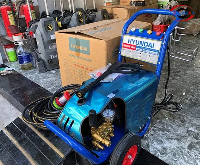 Mua máy rửa xe Hàn Quốc