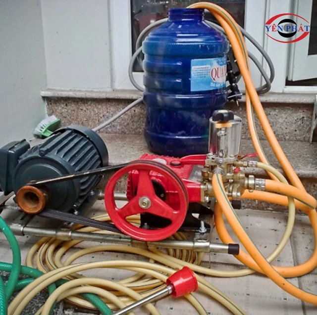 Dây dẫn nước máy rửa xe quá dài