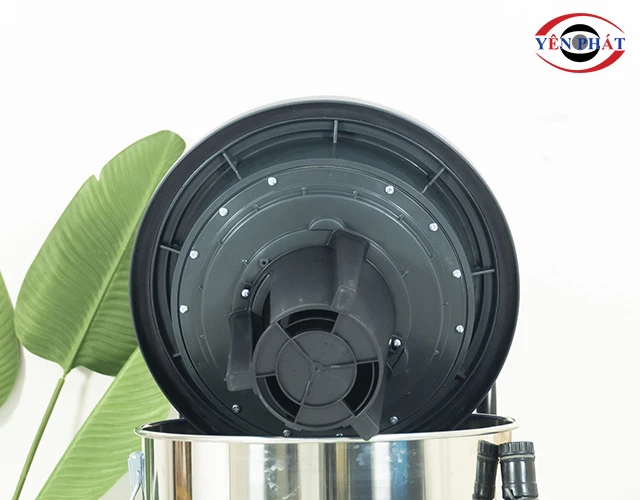 Máy hút bụi nhà xưởng Kumisai KMS70A