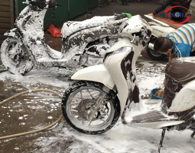 Nước ngấm hệ thống điện xe máy