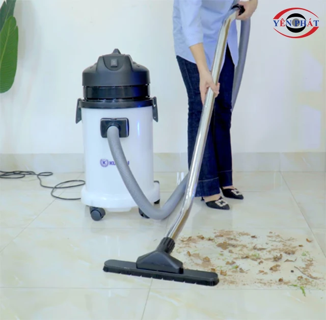 Sử dụng máy hút bụi thùng nhựa Kumisai KMS40-Hepa
