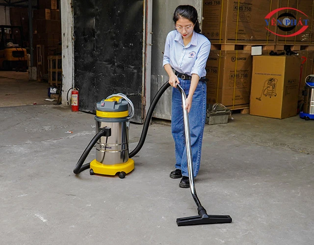 Vận hành máy hút bụi Kumisai KMS30H-Hepa