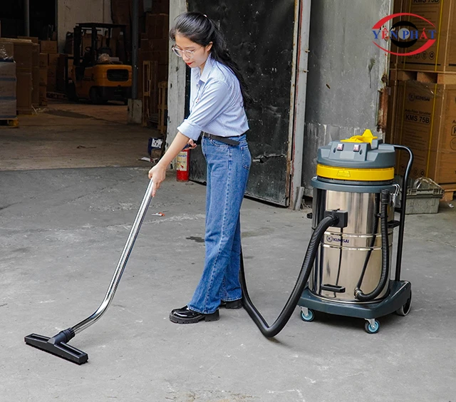 Máy hút bụi dễ sử dụng