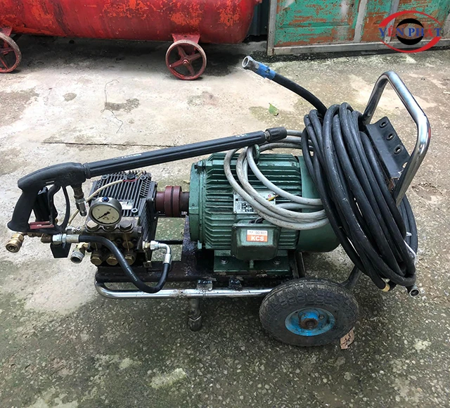 Máy rửa xe cũ Hải Phòng xuống cấp