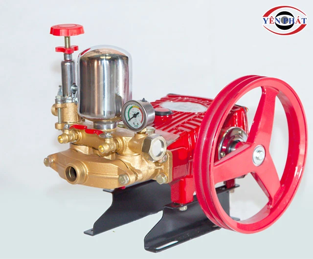 Đầu máy xịt rửa xe HL45