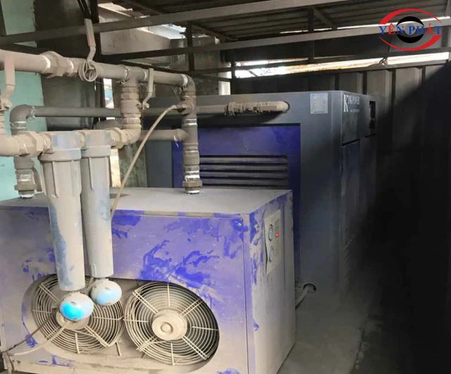 Quạt làm mát bị bụi bẩn