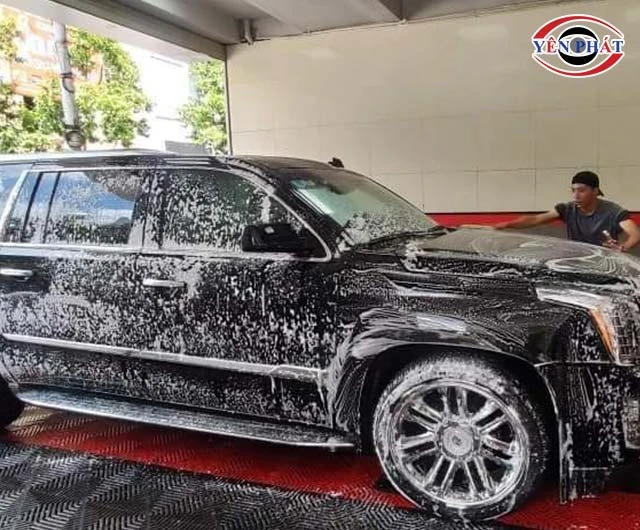 Tiệm rửa xe Đức Thuận