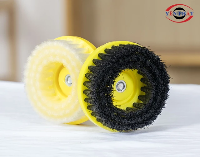 Bàn chải máy chà sàn cầm tay Kumisai KMS 600