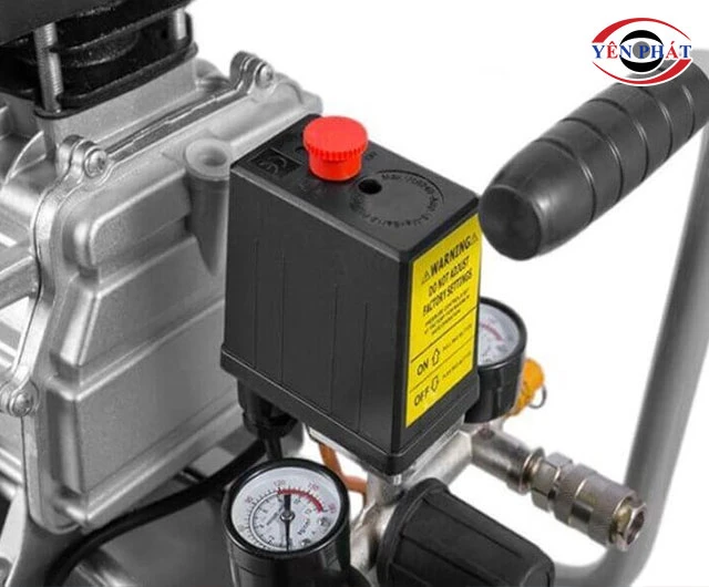công tắc áp suất trên máy nén khí