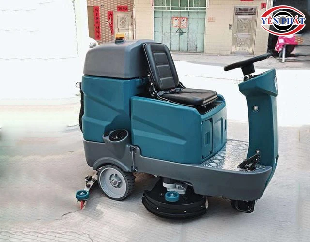 Bàn chà máy chà sàn ngồi lái Kumisai KMS D9