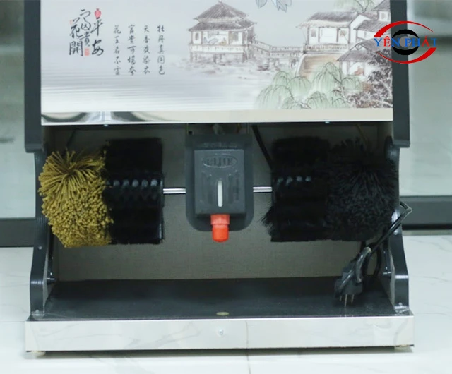 Hộp xi máy đánh giày