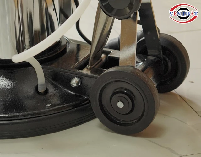 Máy chà sàn Kumisai HC 175 cơ động