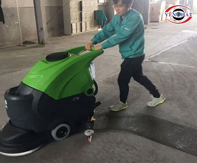 sử dụng máy chà sàn IPC CT40