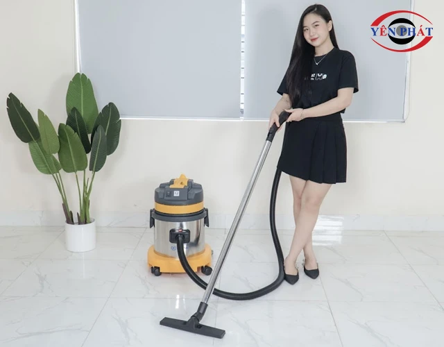 Máy hút bụi Kumisai KMS15 chạy êm