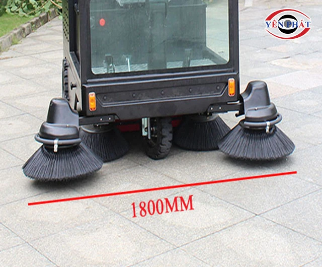 chổi của Xe quét rác Kumisai KMS-1800E