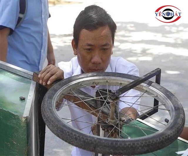 sửa chữa xe quét rac tự chế