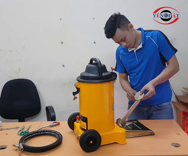 Sửa chữa máy bơm mỡ: 10 Lỗi thường gặp và cách xử lý nhanh