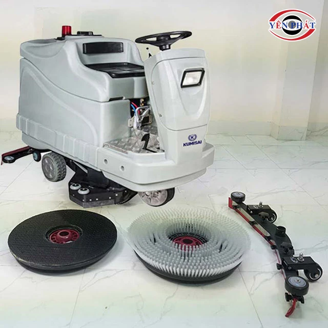 bàn chà và cần hút của Kumisai KMS 2007