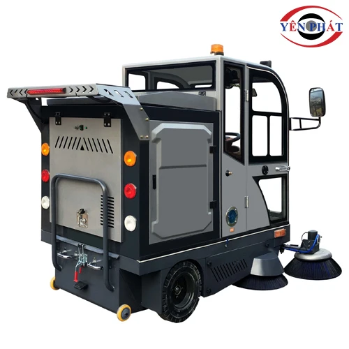 Xe quét rác ngồi lái Kumisai KMS 1900D 2