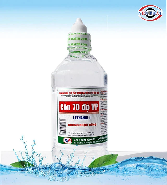 Cách tẩy sơn dính trên giày bằng cồn