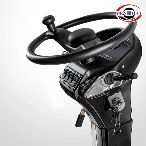 Xe quét rác công nghiệp ngồi lái Kumisai KMS-S13 2