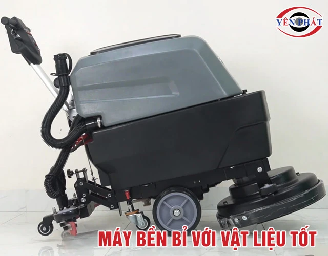 Máy chà sàn liên hợp Kumisai KMS 45B (Ắc quy) bền bỉ