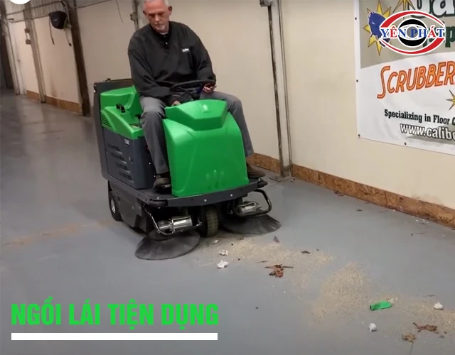 xe quét rác ngồi lái IPC 1280 cơ động