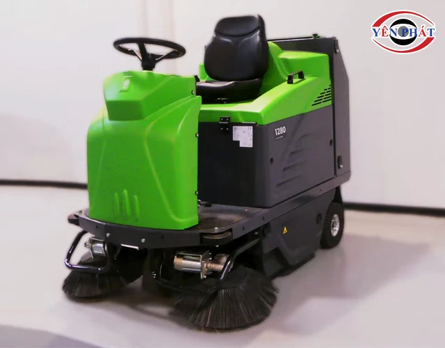 Xe quét rác ngồi lái IPC 1280 đẹp mắt