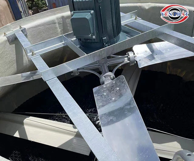 cánh quạt và động cơ