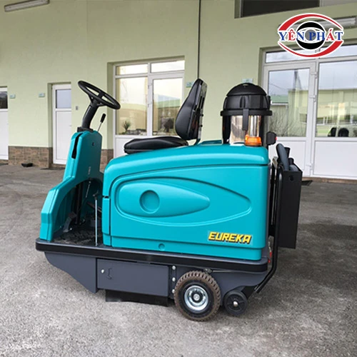 Xe quét rác công nghiệp EUREKA Rider 1201 SH 3
