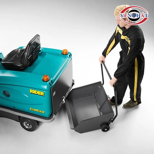 Xe quét rác công nghiệp EUREKA Rider 1201 SH 6