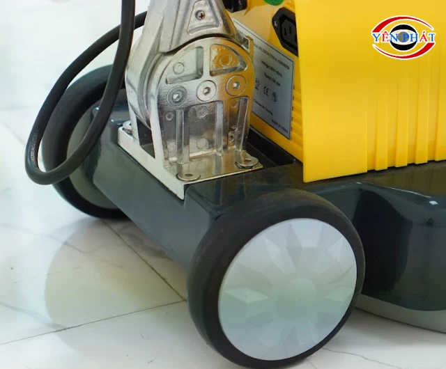 Di chuyển đơn giản với trang bị bánh xe