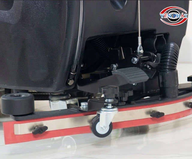 Phạm vi chà hút lớn, hiệu suất làm việc cao