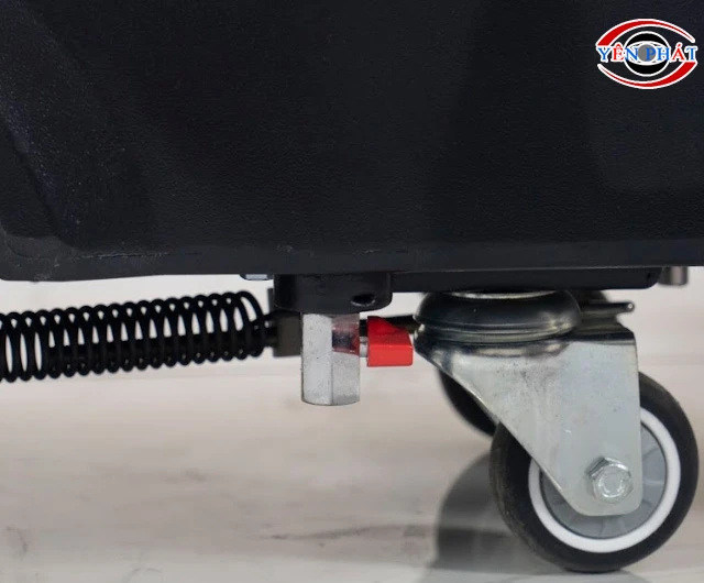 Bánh xe hỗ trợ di chuyển tiện lợi