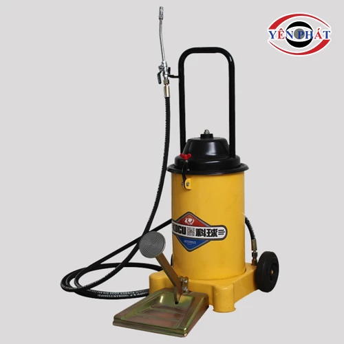 Máy bơm mỡ bằng chân Kocu GZ-6J 12 lít giá rẻ 3