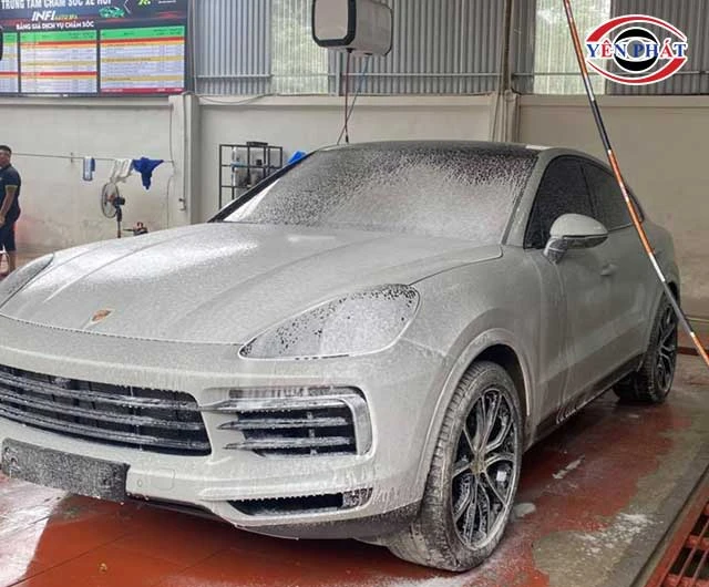 rửa xe siêu sạch