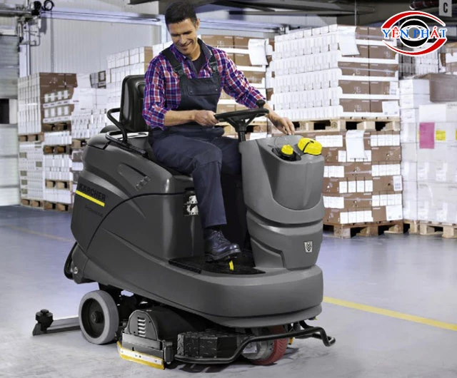 Thiết kế máy chà sàn ngồi lái Karcher B140RBp