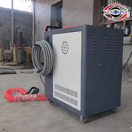 Máy rửa xe hơi nước nóng Kumisai KMS-32 2