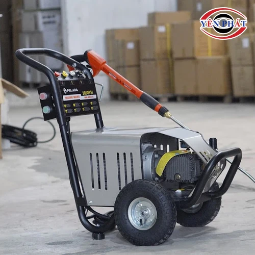 Máy phun rửa xe ô tô Palada 18M26-3.7T4 6