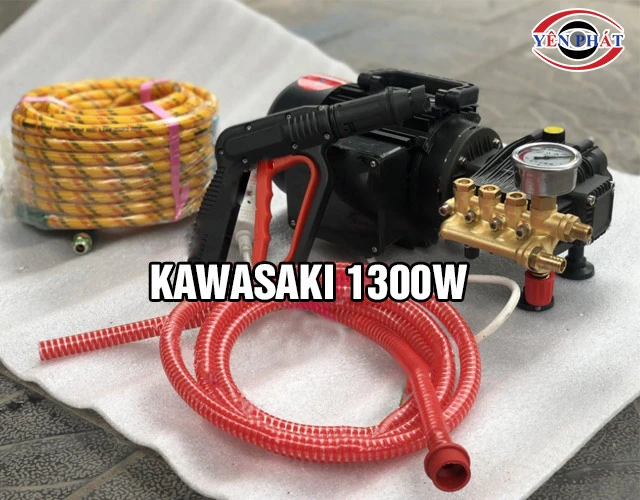 Máy rửa xe Kawasaki 1300W