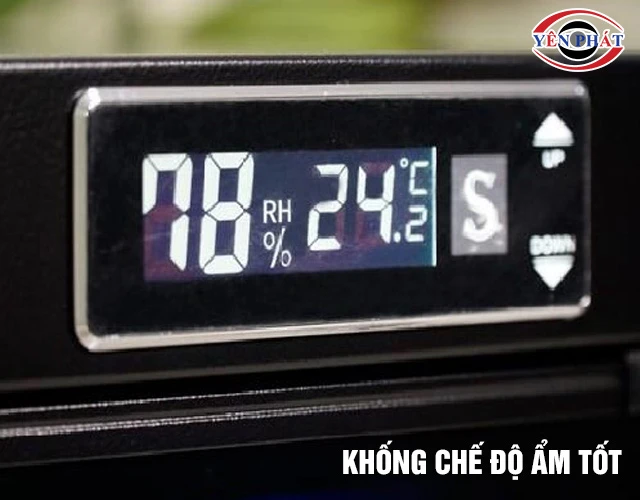 Tủ chống ẩm Kumisai DHC 160 khống chế độ ẩm tốt